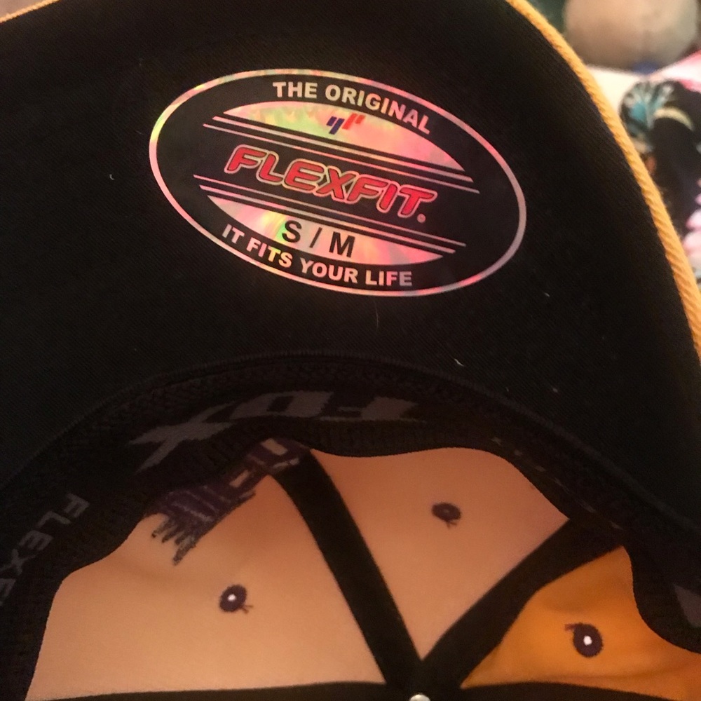 Fox hat - Picture 3 of 3